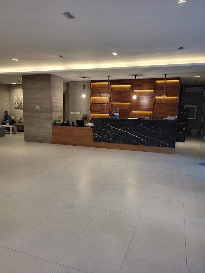 Modern & Comfy Studio - Steps From Ayala Mall, Cebu City Dış mekan fotoğraf